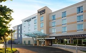 Fairfield Inn And Suites Louisville Northeast